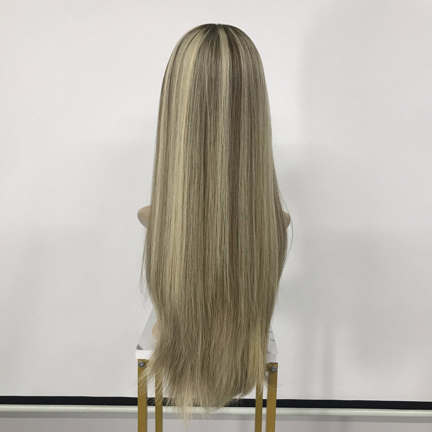 WHITE WOMEN 4"*4" HAIR LOSS KOSHER SILK WIG